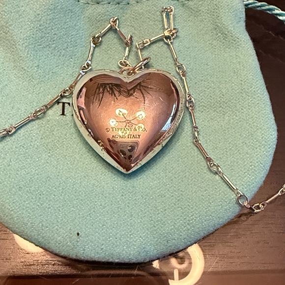Tiffany & Co. Silver Ziegfeld Heart Pendant Necklace and pouch - Picture 2 of 4